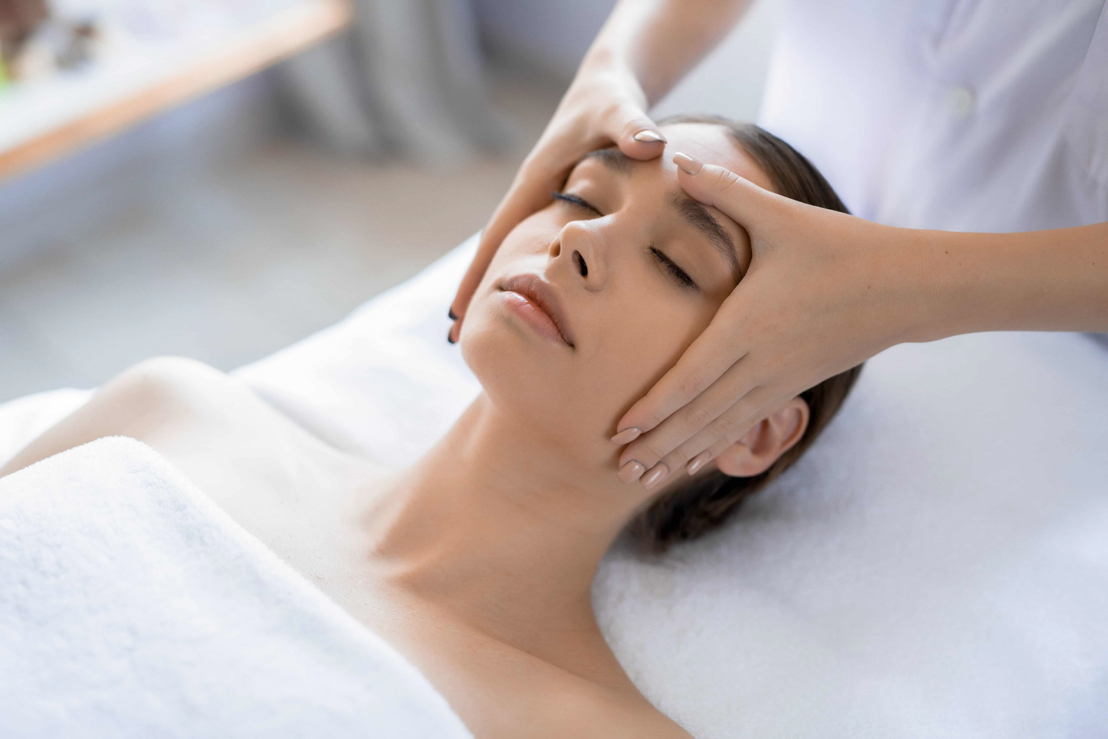facial massage treatement