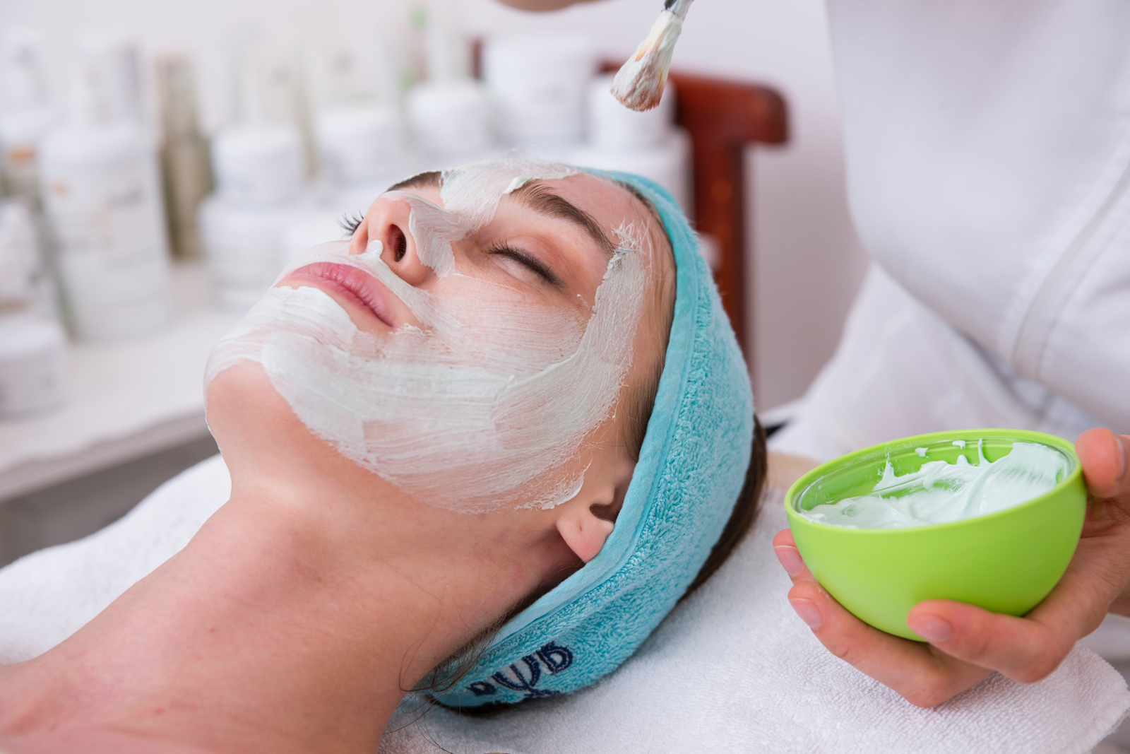 service facial for acne pacakge